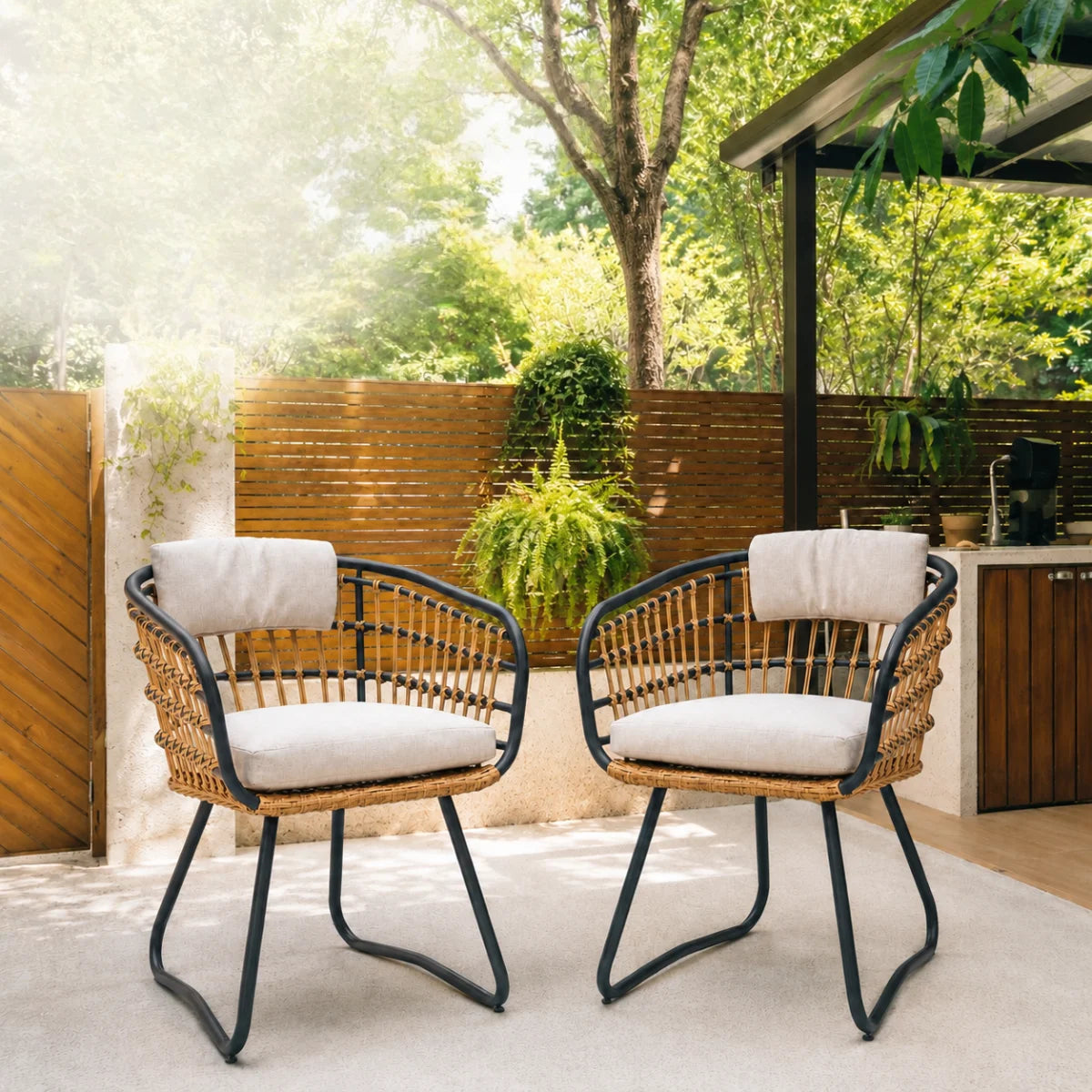 Outdoor Wicker Dining Chairs Set of 2, Patio Dining Chairs with Cushions, Rattan Dining Armchairs for Lawn, Garden, Poolside, Backyard, Porch, Beige RR